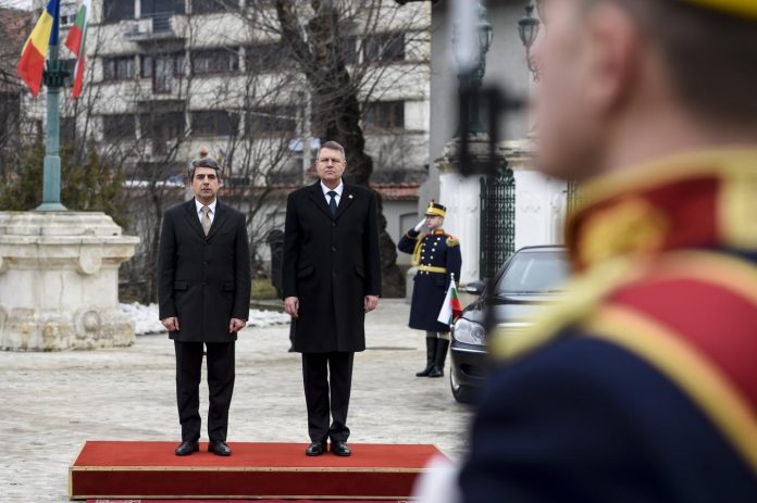foto-presedintele-bulgariei-rosen-plevneliev-fost-primit-la-palatul-cotroceni_14