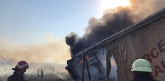 TIR în flăcări pe DN 65, în apropiere de Slatina