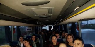Studenții slătineni au plecat la târg. Ei vor cunoaște noile tehnologii, dar și posibilii viitori angajatori