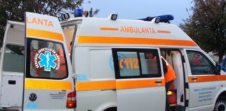 ȘOCANT Bărbat mort în mâinile medicilor