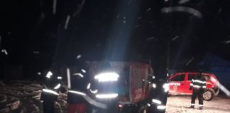 VIDEO/Intervenție la Brebeni pentru un copil și un adult cu probleme medicale
