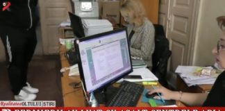 Fermierii au luat cu asalt centrele APIA