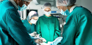 Prelevare de organe de la un bărbat în moarte cerebrală. Rinichii, ficatul şi corneea vor ajunge la centre de transplant