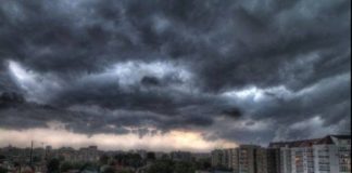 Cod portocaliu de vijelii în țară! 7 județe sunt vizate de avertizarea de fenomene extreme iminente