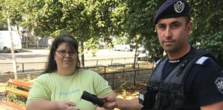 Jandarmii i-au adus portofelul pierdut