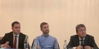 Junele Comănescu s-a dus la „școala” de… primari