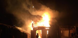 VIDEO Incendiu puternic la doi pași de Slatina