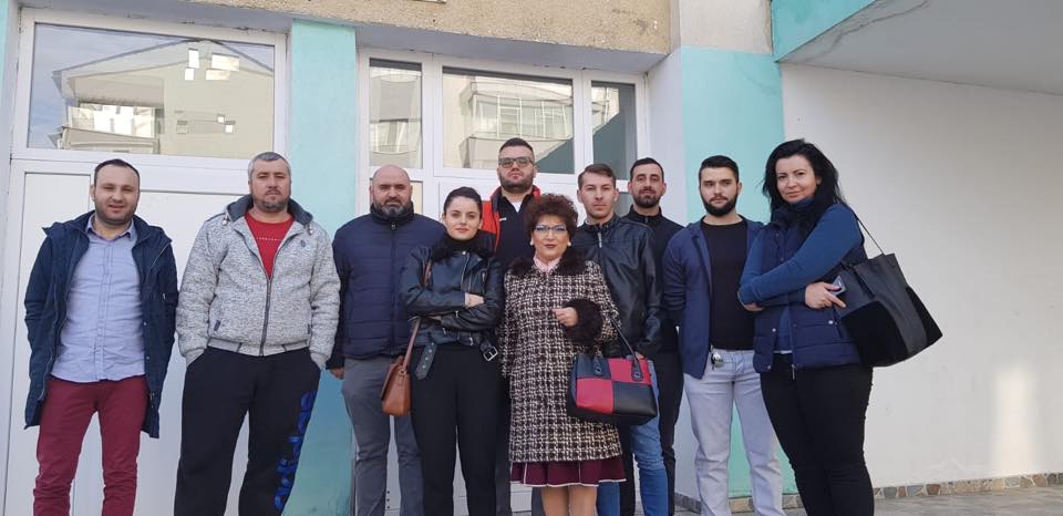 Georgiana le-a mulțumi personal pe facebook studenților slătineni care au donat sânge pentru ea