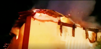 VIDEO/ Coșul de fum a transformat în vâlvătaie o vilă la Crâmpoia