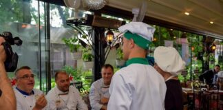 Elev din Piatra-Olt, câștigătorul unui concurs de gătit în Bulgaria. Tortul românului i-a dat gata pe chefi