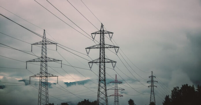 anre-deruleaza-actiuni-de-control-la-furnizorii-de-energie-electrica-dupa-scandalul-privind-liberalizarea-pietei-energiei-496778