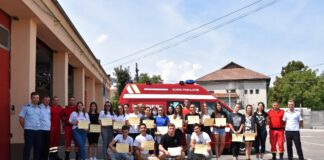Pompierii olteni se pot baza pe încă 23 de voluntari bine pregătiți. „Salvatorii din pasiune” și-au primit certificatele de absolvire
