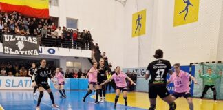 Handbalistele de la CSM Slatina, duel cu campioanele
