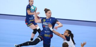 Tinerele handbaliste medaliate cu bronz la CE, turneu de pregătire la Slatina