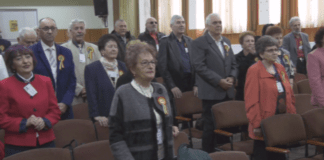 Foștii elevi de la Minulescu, regăsire emoționantă după 50 de ani