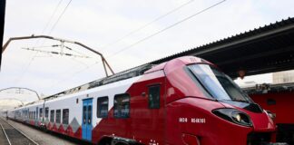 Transportul feroviar trece duminică la ora oficială de vară