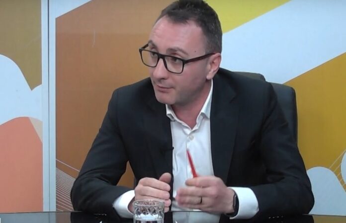 cosmin-floreanu-reporter-24-04-04-22