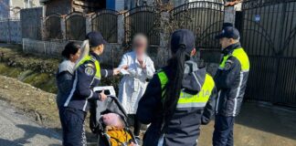 Polițiștii, acțiune de informare cu privire la protecția animalelor