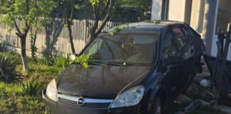 În arest după ce, beat fiind și alergat de poliție, a făcut accident și a băgat în spital o femeie