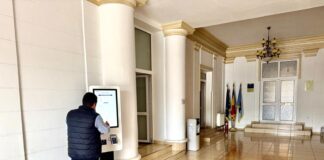 Taxele, plătite prin robot, cu cardul, la Primăria Caracal
