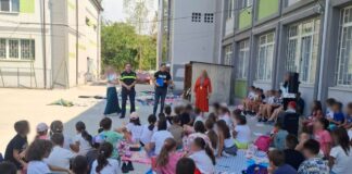 Polițiștii olteni, în mijlocul elevilor de la „Nicolae Iorga”