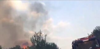 VIDEO/Mai multe gospodării în FLĂCĂRI la Cungrea. Intervin pompieri din Olt, Vâlcea și Argeș