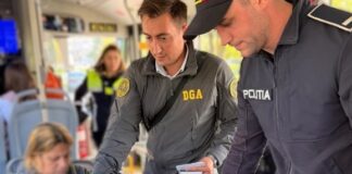 Serviciul Anticorupție Olt, mesaj în autobuzele din Slatina: „E timpul să nu mai dăm și noi ceva”